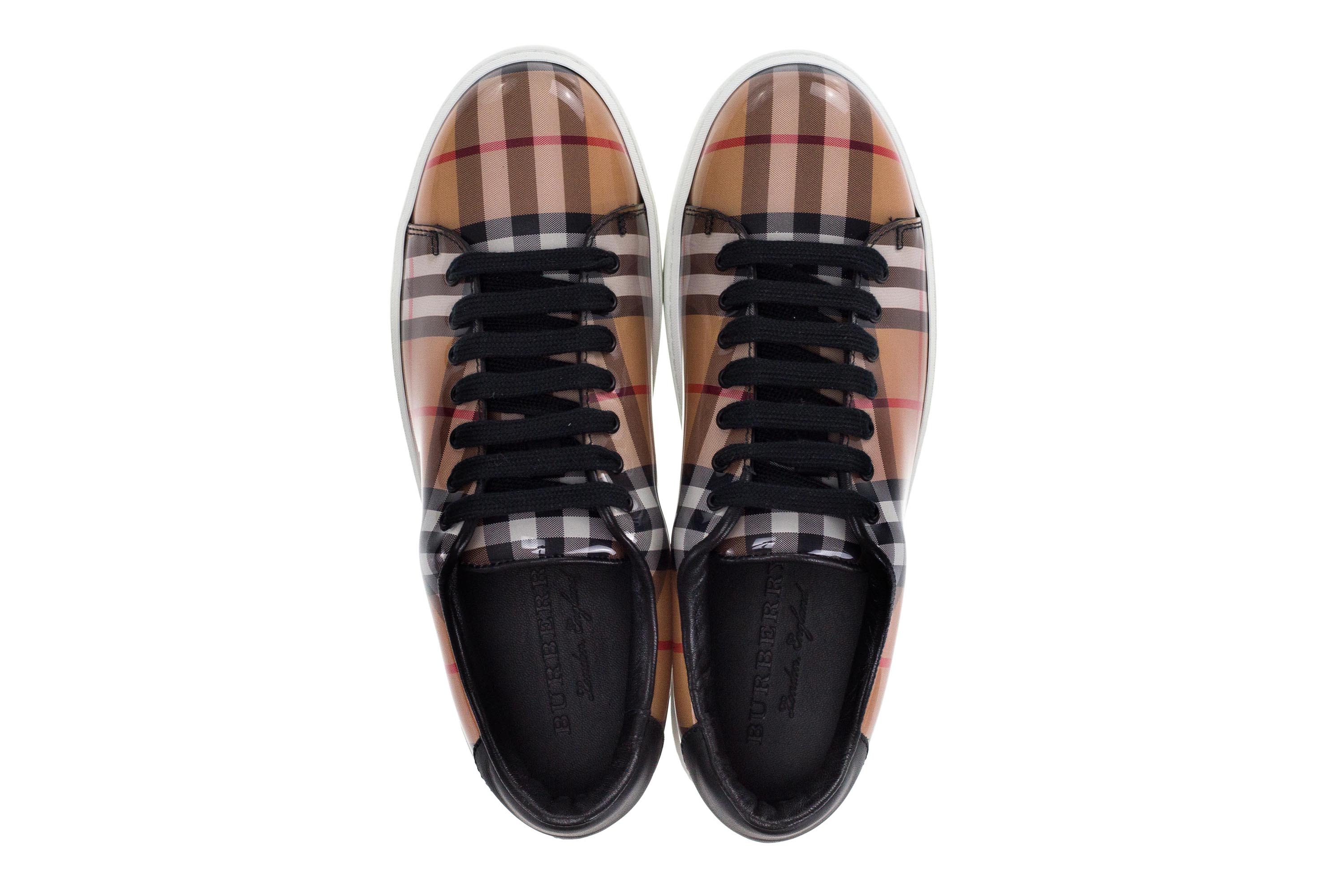 green burberry trainers