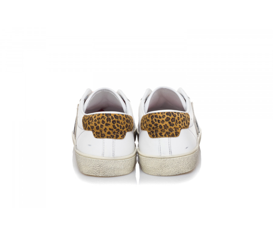 Signature Court Classic SL/37 Leather Sneakers