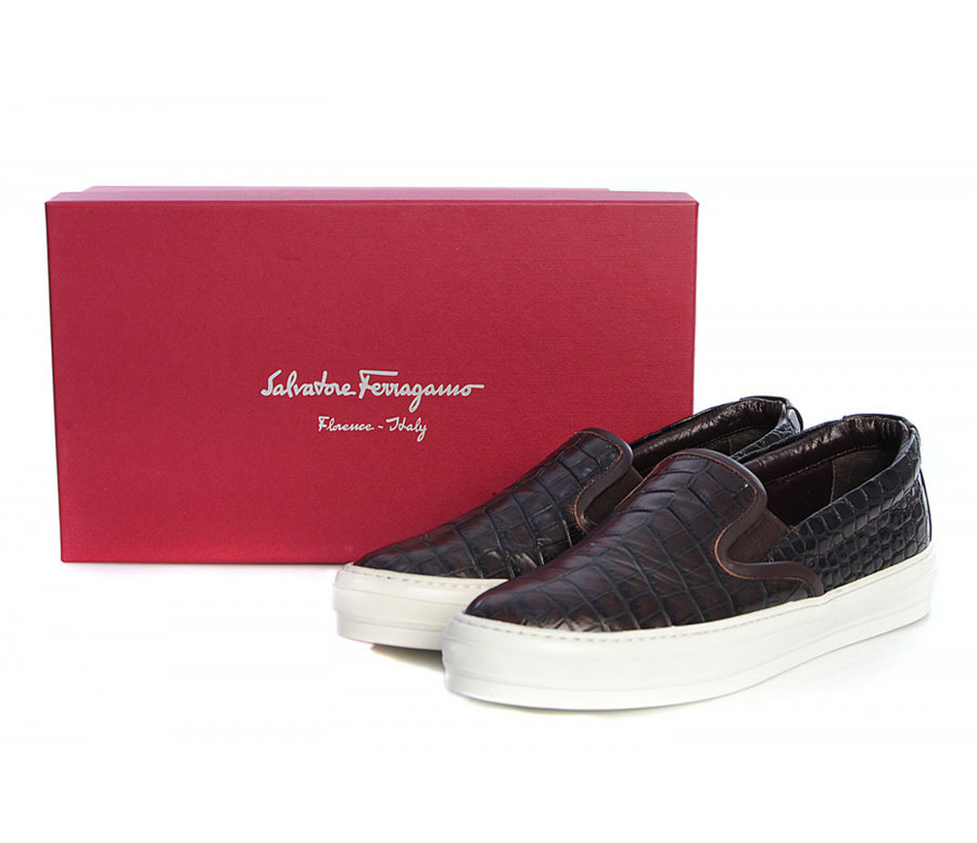"pacau" crocodile embossed leather slip-on sneakers