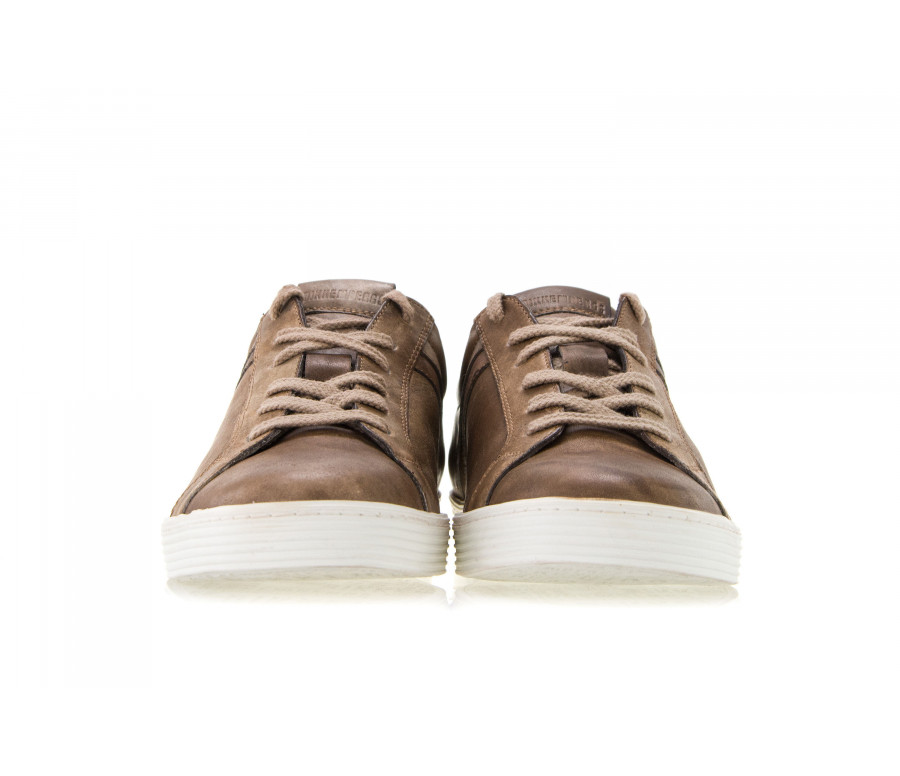 "words 892 low shoe" leather sneakers