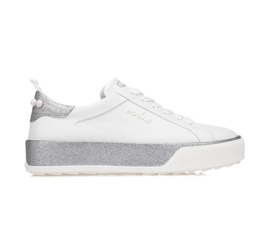 'R320' Leather Sneakers With Pearls