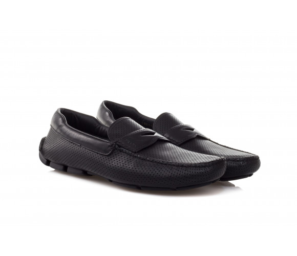 'Novo' Perforated Leather Driver 