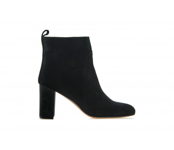 "anna" suede ankle boots